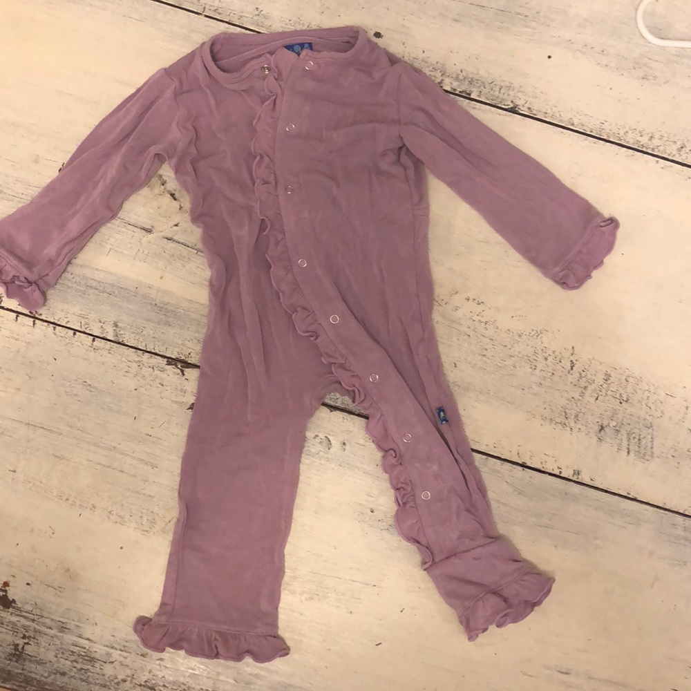 KicKee Pants long all button up Lavendar bamboo